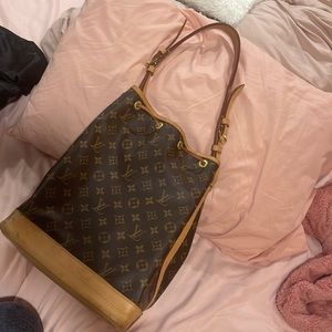 For sale no rips just dirty! Had it for 8 months. ORIGINAL Cam send box it came